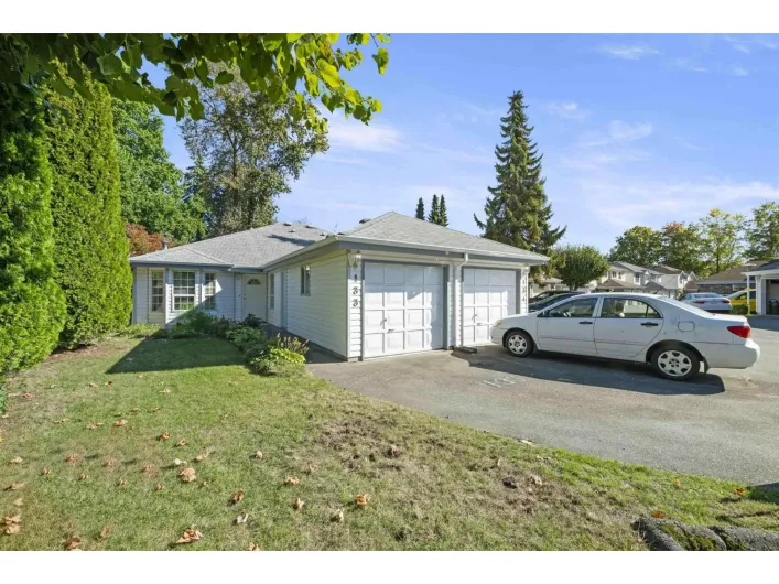 133 12233 92 AVENUE, Surrey