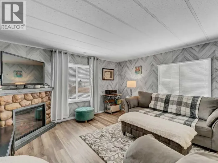 133, 4000 13 Avenue SE, Medicine Hat