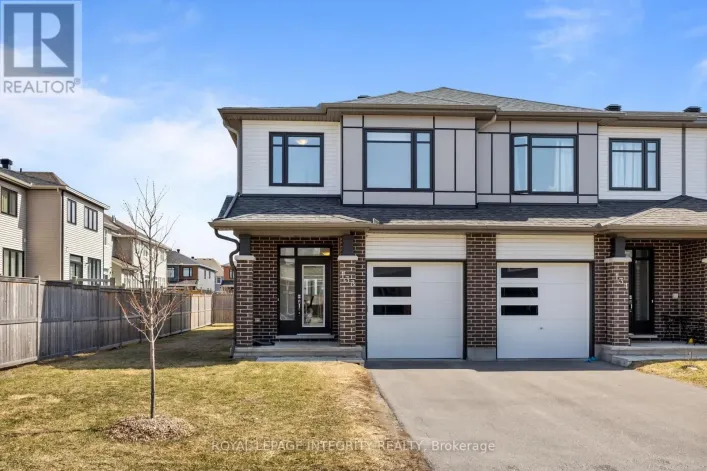 133 ANGELONIA CRESCENT, Ottawa
