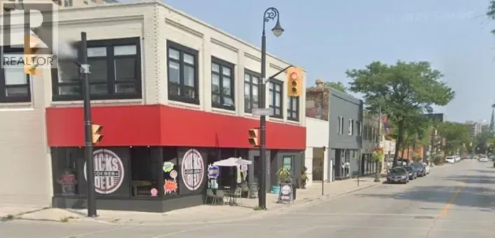 133 CHRISTINA STREET, Sarnia