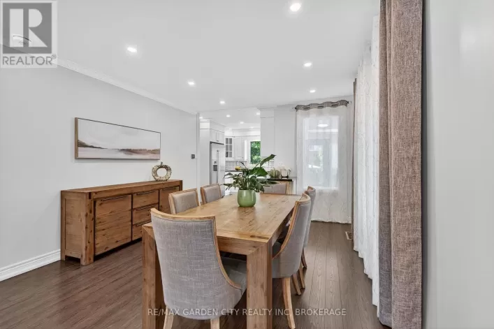 133 CONNAUGHT AVENUE, Hamilton