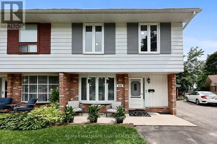 133 DAPHNE CRESCENT, Barrie