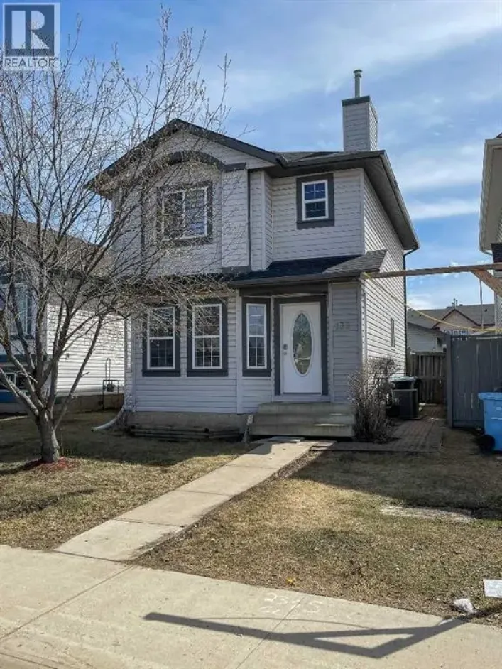 133 Diefenbaker Drive N, Fort McMurray