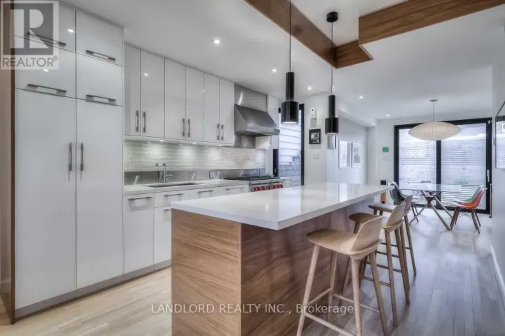 133 MUNRO STREET, Toronto