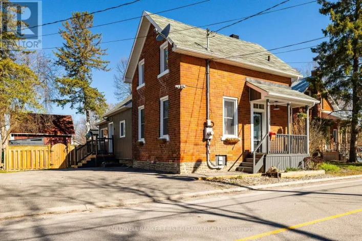 133 NELSON STREET E, Carleton Place