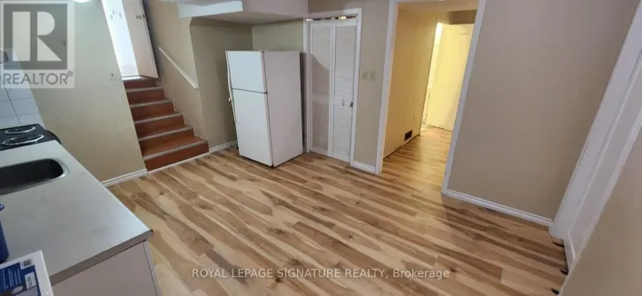 133 SHAWNEE CIRCLE, Toronto