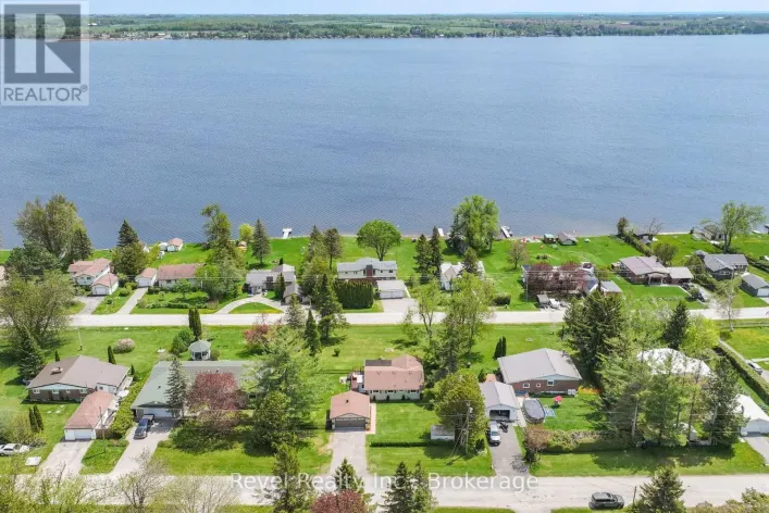 133 VICTORIA DRIVE E, Kawartha Lakes