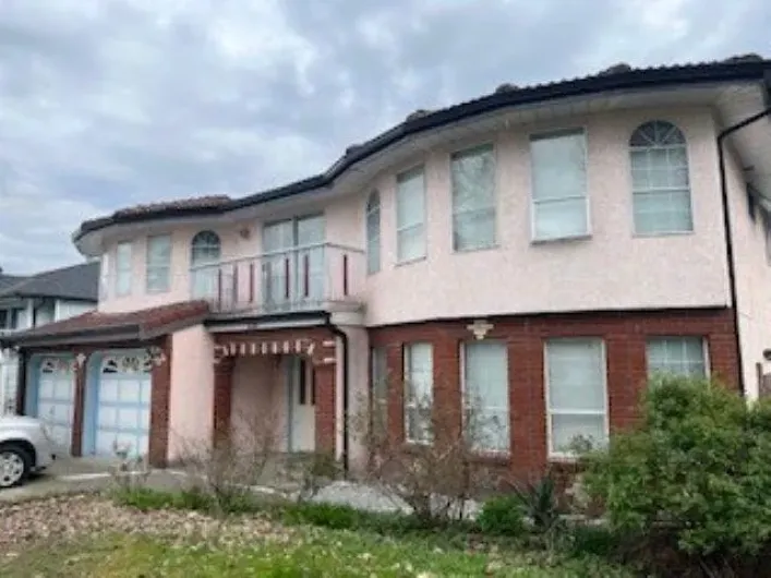 13306 89 AVENUE, Surrey