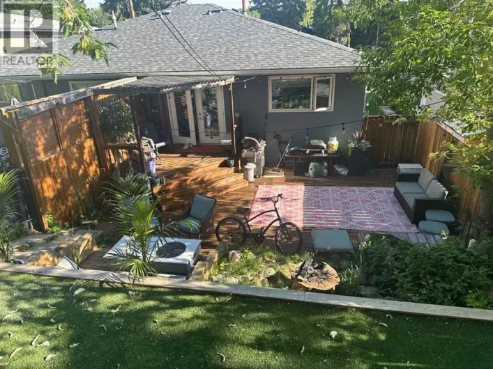 1331 Rosehill Drive NW, Calgary