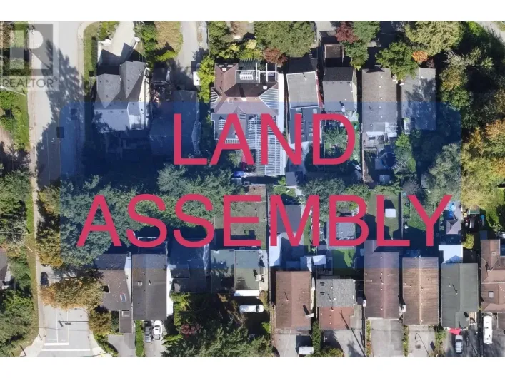 1332 E KEITH ROAD, North Vancouver