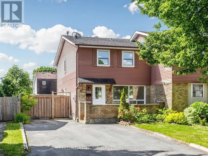 1332 FENELON CRESCENT, Oshawa