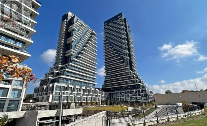 #1333 - 20 INN ON THE PARK DRIVE, Toronto