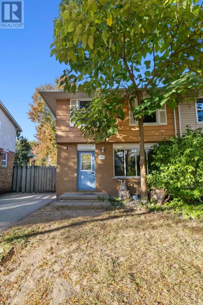 1333 LIMBERLOST ROAD, London North