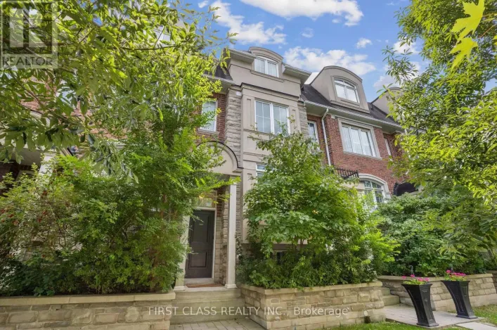 133A FINCH AVENUE E, Toronto