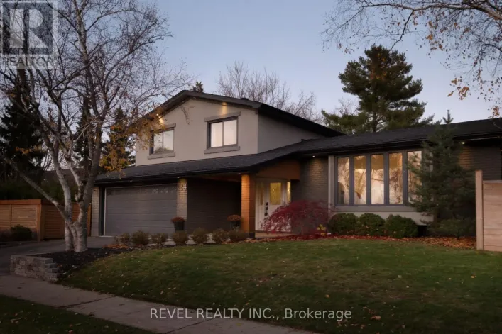 134 FAIRWOOD PLACE W, Burlington