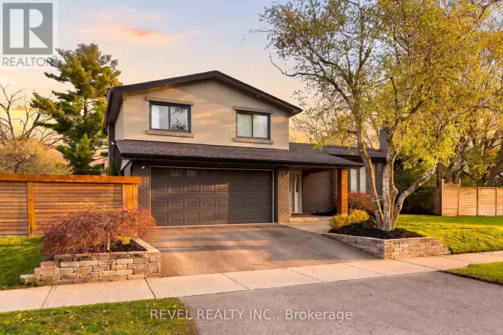 134 FAIRWOOD PLACE W, Burlington