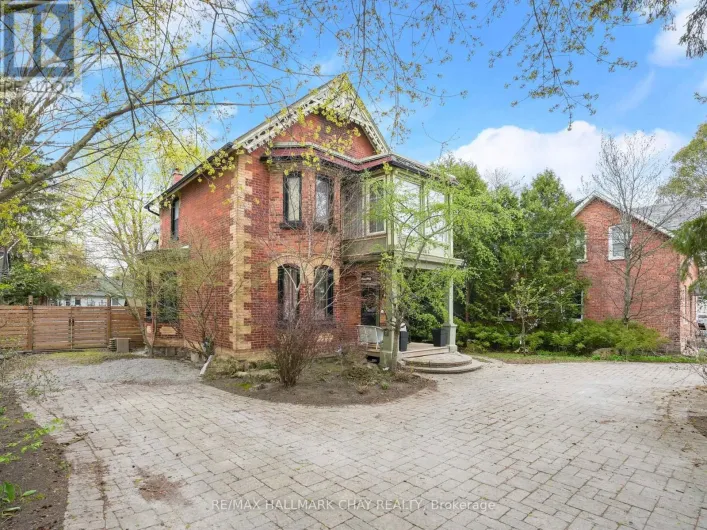 134 VICTORIA STREET E, New Tecumseth