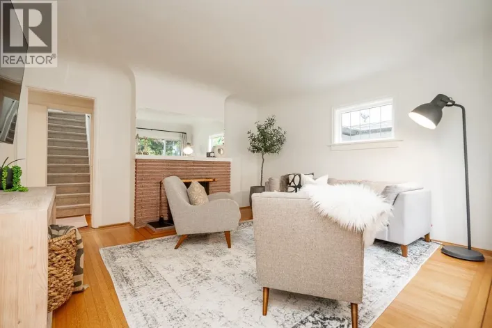 134 W 40TH AVENUE, Vancouver