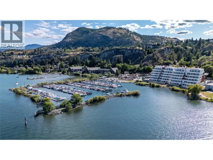 13415 Lakeshore Drive S Unit# 401, Summerland