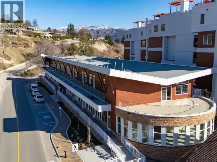 13417 Lakeshore Drive S Unit# 201, Summerland