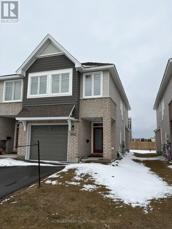 1342 DEMERS AVENUE, Kingston