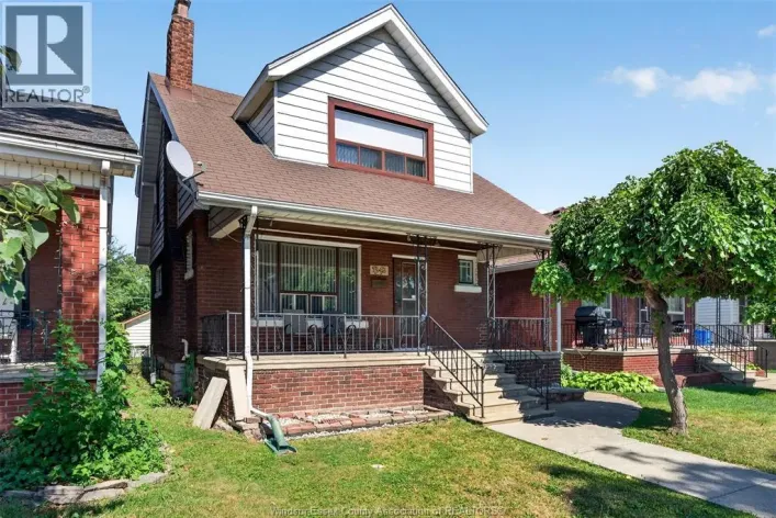 1342 Hall AVENUE, Windsor