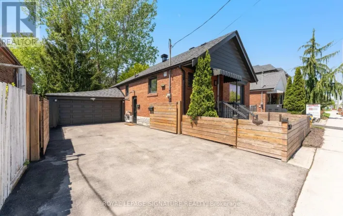 1342 VICTORIA PARK AVENUE, Toronto