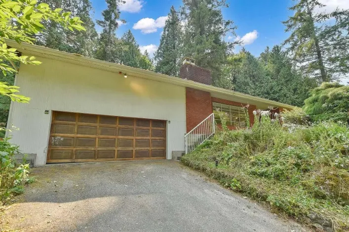 13428 CRESCENT ROAD, Surrey