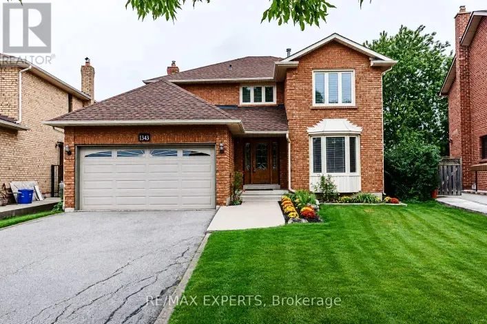 House for sale: 1343 GREENWOOD CRESCENT, Oakville
