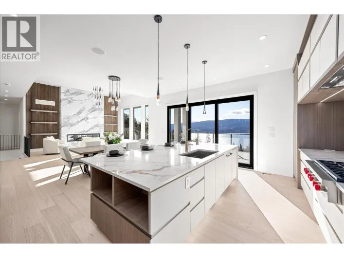 1343 Vineyard Drive, West Kelowna