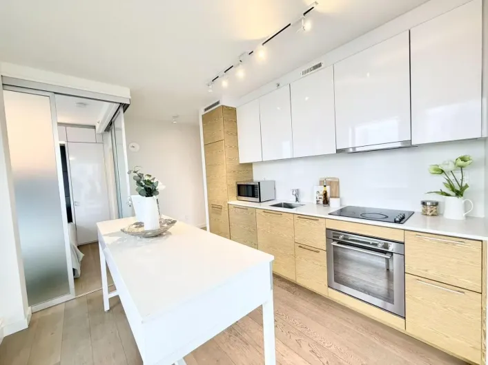 13438 CENTRAL AVENUE, Surrey