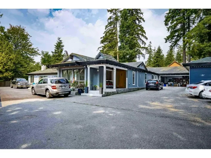 House for sale: 13439 56 AVENUE, Surrey
