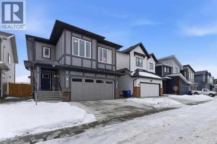 1345 Chinook Gate Green SW, Airdrie