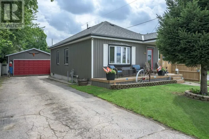 1345 TRAFALGAR STREET, London East