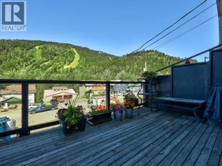 1347 BURFIELD Drive, Sun Peaks