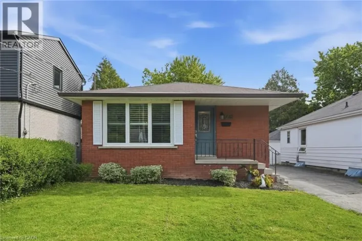 1347 FISHER Avenue, Burlington