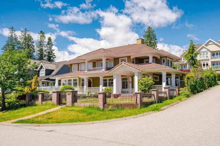 13477 13A AVENUE, Surrey