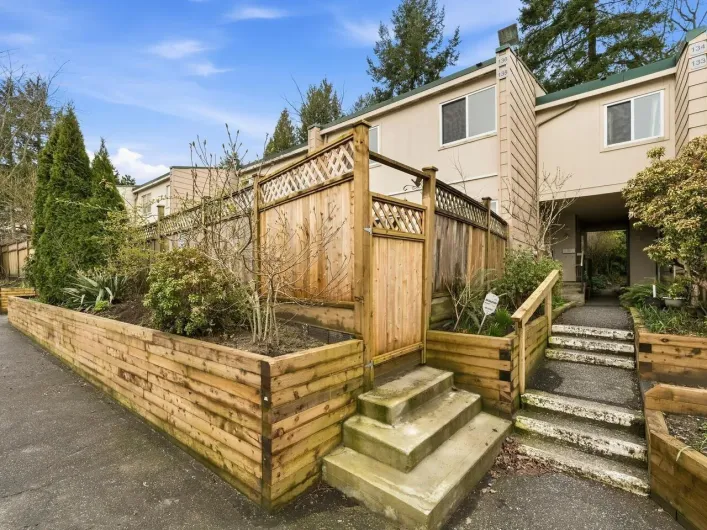 135 15215 105 AVENUE, Surrey