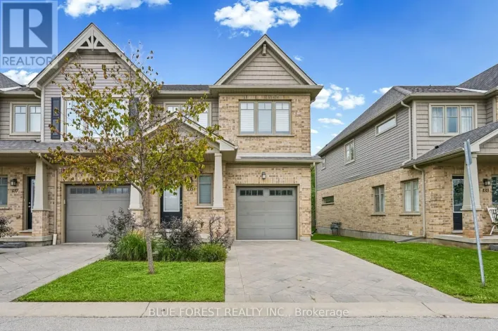 135 - 1924 CEDARHOLLOW BOULEVARD, London North