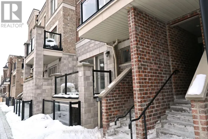 135 - 80 PARROTTA DRIVE, Toronto