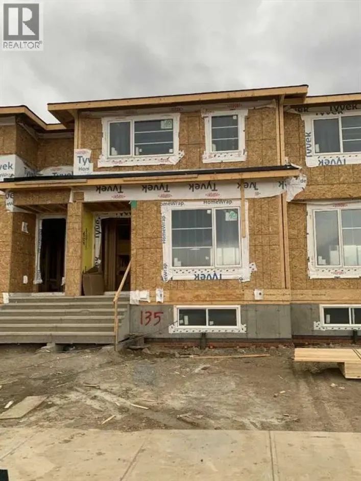 135 Ambleridge Street NW, Calgary