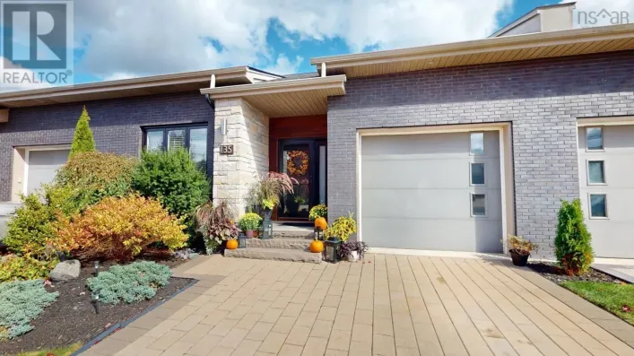 135 Bradford Place, Bedford