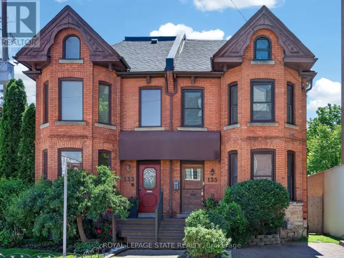 135 CATHARINE STREET S, Hamilton