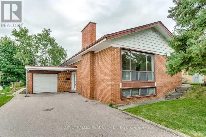 135 COMBE AVENUE, Toronto