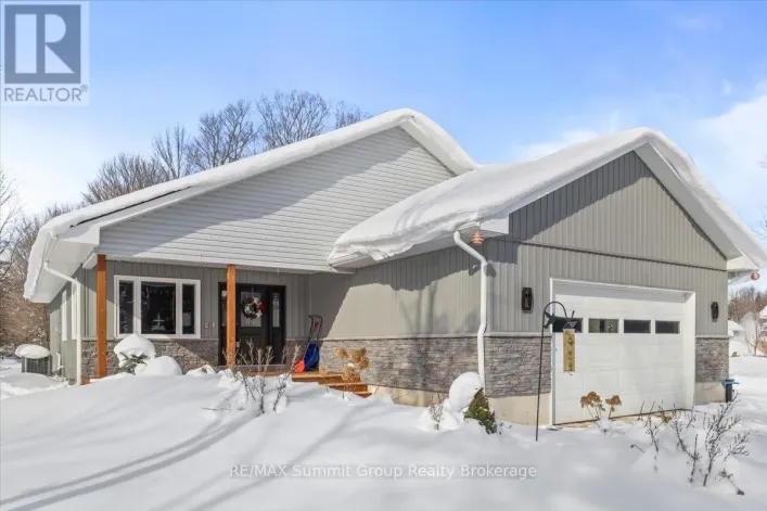 135 CONFEDERATION DRIVE, Chatsworth