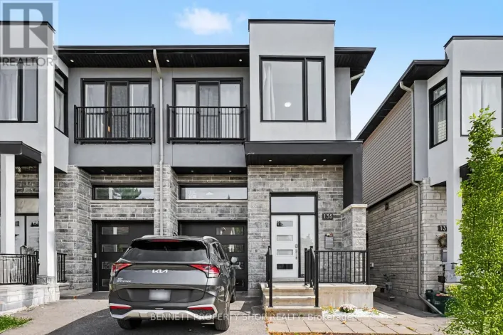 135 DUFORD STREET, Ottawa