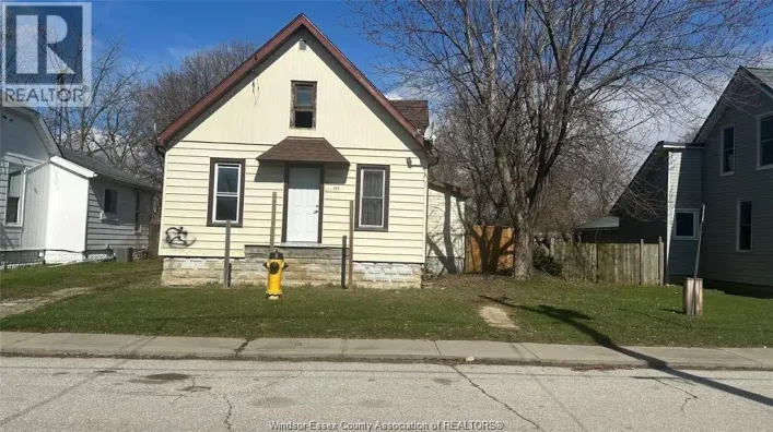 135 EDGAR STREET, Chatham