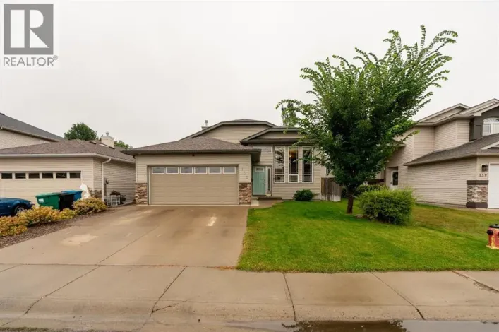 135 Fairmont Point S, Lethbridge