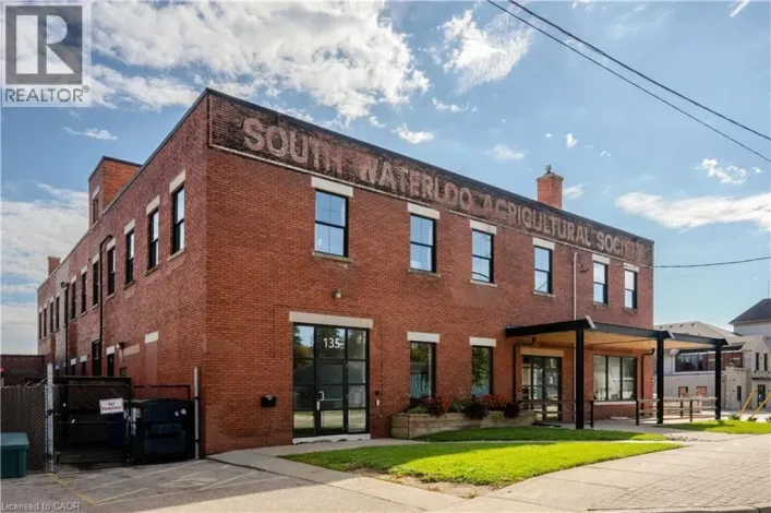 135 GEORGE Street N Unit# 202, Cambridge