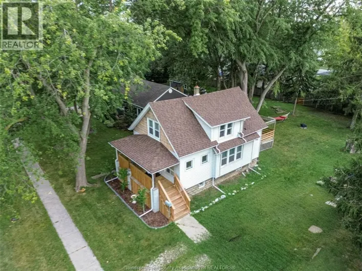 135 MAPLE AVENUE, LaSalle